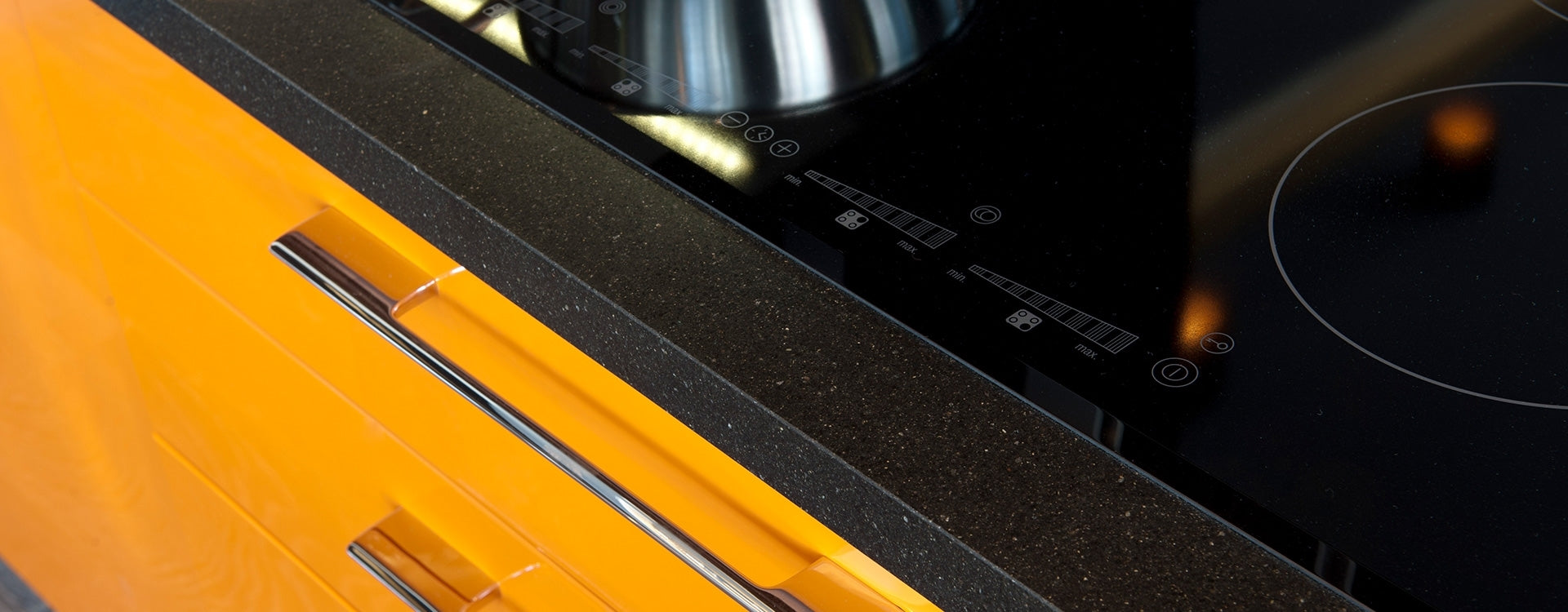 8765 Volcano Black Seta