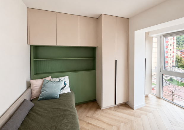 Mobilier la comandă pentru cameră de copil din MDF termoformat