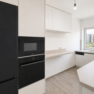 Mobilier de bucătărie NORVINIA, cu fronturi din MDF termoformat, blat termorezistent EGGER și mânere tip profil GOLA, finisaj negru mat