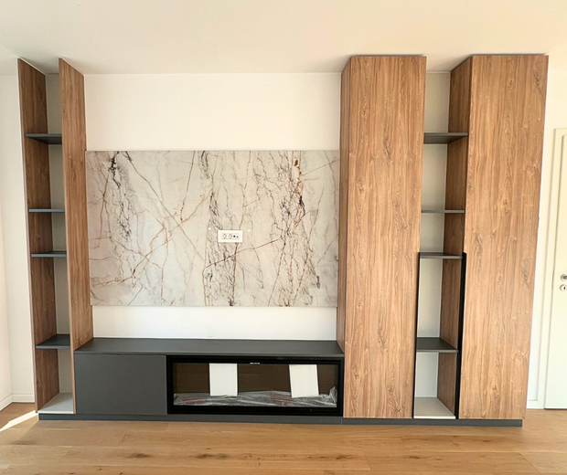 Mobilier pentru living realizat la comandă de NORVINIA