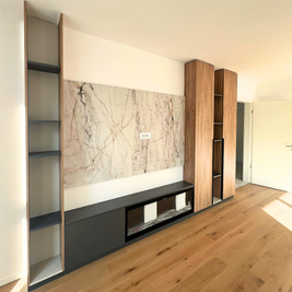 Mobilier pentru living realizat la comandă de NORVINIA