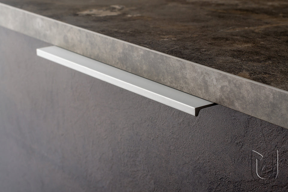 Mâner profil pentru mobilier Tulip Lucata 96/116 – aluminiu, crom lucios, interax 96 mm