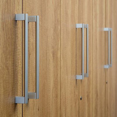 Mâner pentru mobilier Tulip Muta – imitație inox, finisaj periat, aluminiu, interax 224 mm