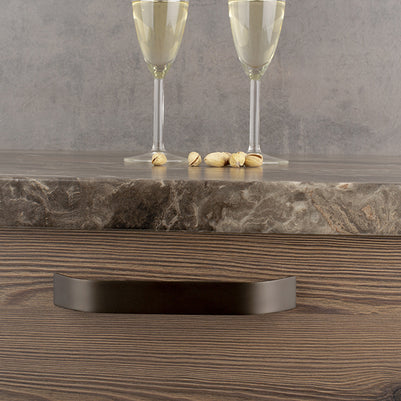 Mâner pentru mobilier Tulip Scala – imitație inox, aluminiu, interax 192 mm