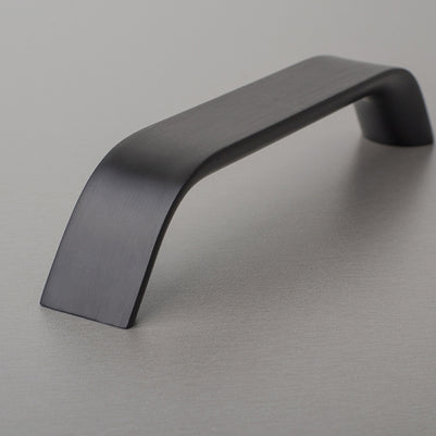 Mâner pentru mobilier Tulip Scala – aluminiu, finisaj maro mat, interax 224 mm