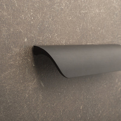 Mâner pentru mobilier Tulip Grenda – imitație inox, aluminiu, interax 64 mm