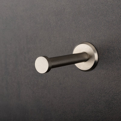 Agățătoare Tulip Filip 52 – oțel inoxidabil periat, 52 mm, 1 cârlig, montaj frontal, șuruburi incluse