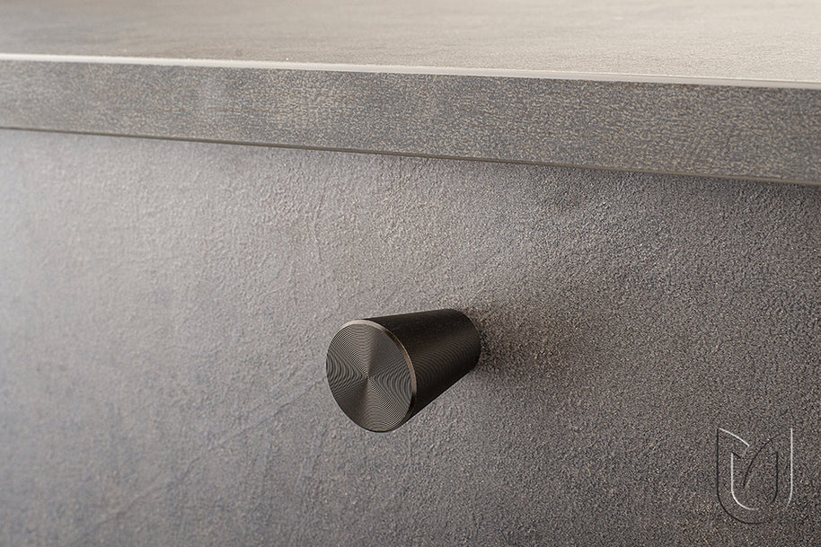 Buton mobilier Tulip Conic – aluminiu anodizat, conic, rotund, mat (aluminiu)