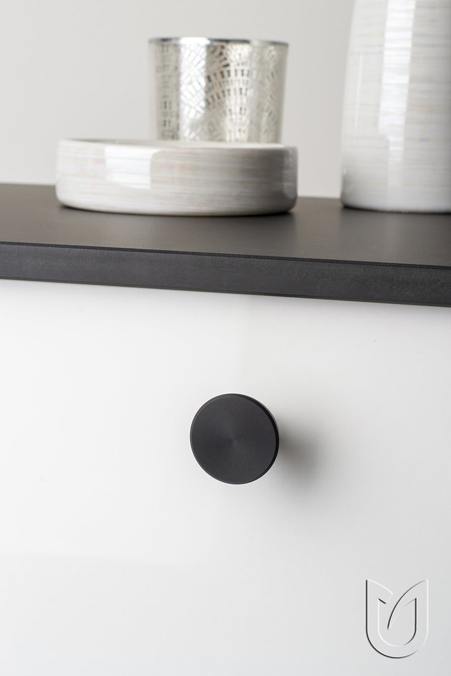 Buton mobilier Tulip Koby – maro mat, rotund (aluminiu)