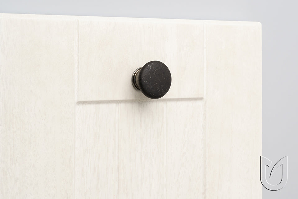 Buton mobilier Tulip Victoria – negru antichizat (old black), rotund, mat (zamac)