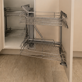Mobilier de bucătărie NORVINIA, cu fronturi din MDF termoformat în două culori, blat termorezistent EGGER și mânere tip profil GOLA