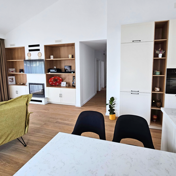 Mobilier pentru living din MDF termoformat realizat la comandă de NORVINIA