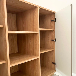 Mobilier pentru hol cu oglindă realizat la comandă de NORVINIA