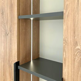 Mobilier pentru living realizat la comandă de NORVINIA