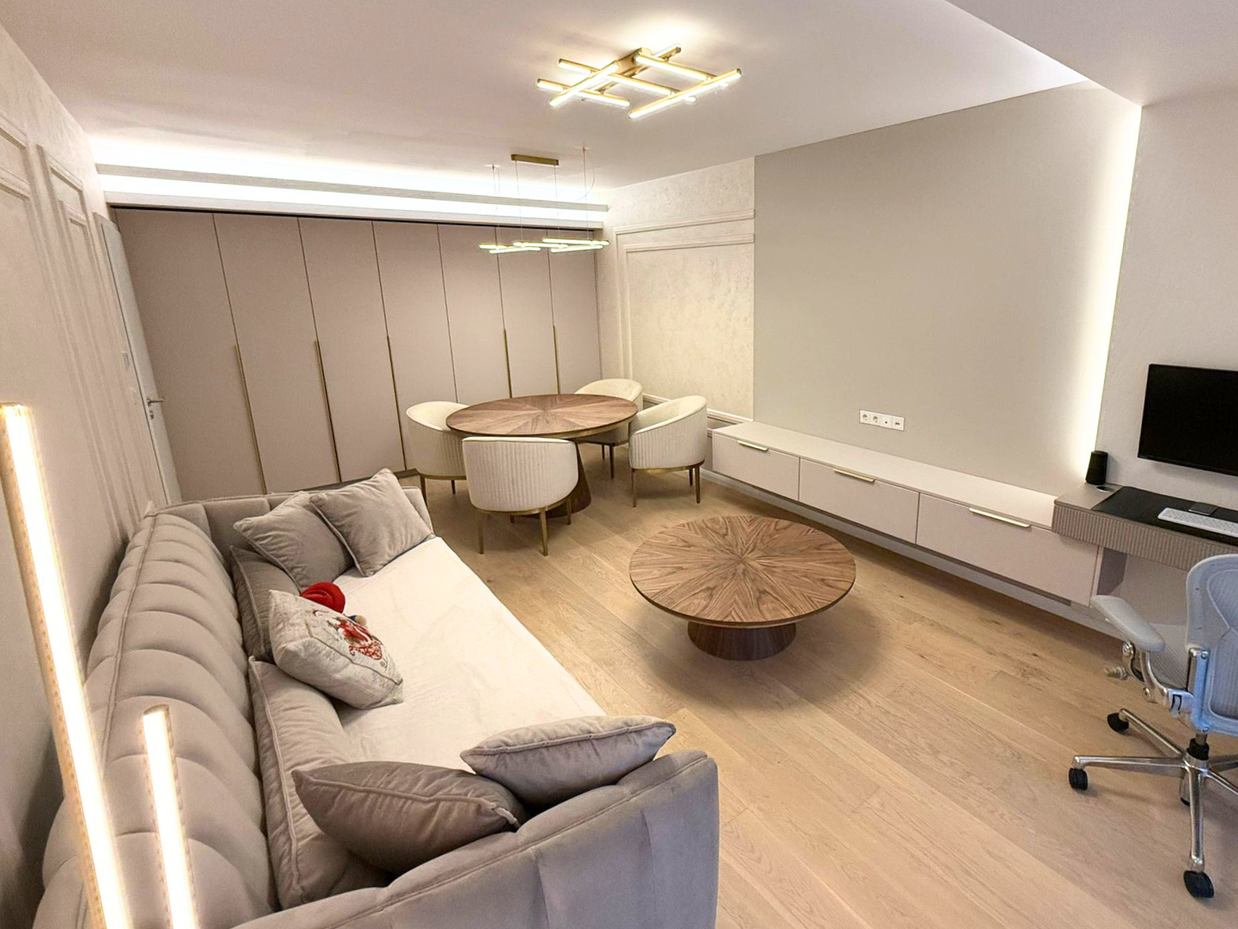 Mobilier pentru living cu fronturi din MDF termoformat realizat la comandă de NORVINIA