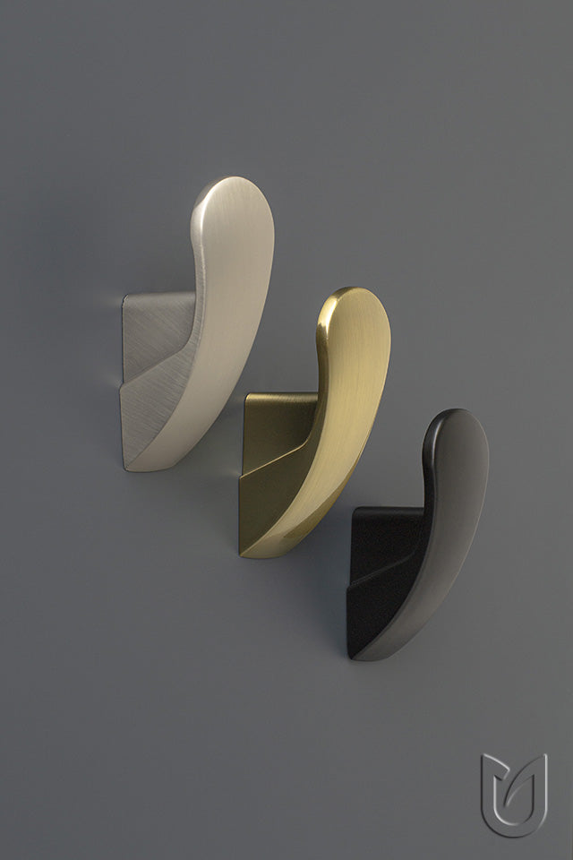 Agățătoare Tulip Rudi – negru mat, 1 cârlig, zamac, montaj frontal, șuruburi incluse