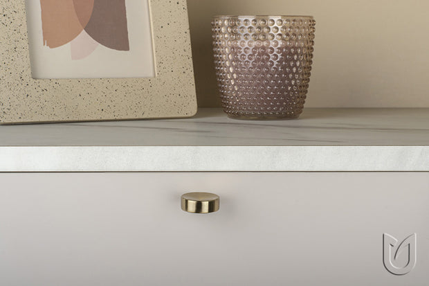 Buton pentru mobilă Tulip Blink – nichel periat, zamac (rotund)