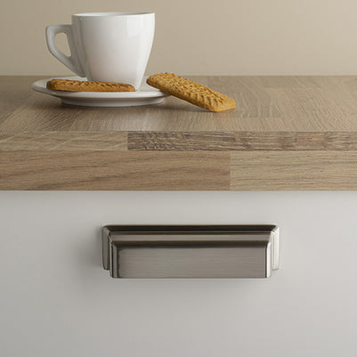 Mâner pentru mobilier Tulip Bold – negru mat, zamac, interax 96 mm