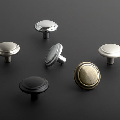 Buton pentru mobilă Tulip Turia – negru mat, metal (rotund, Ø 32 mm)