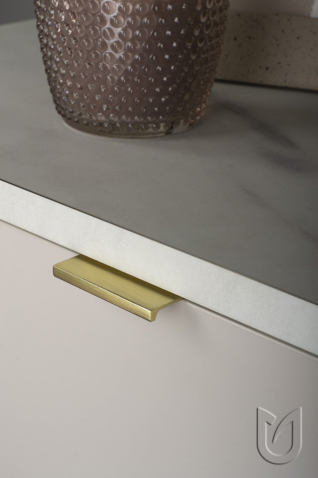 Mâner profil pentru mobilier Tulip Lucata 3000 – aspect inox mat, profil tip L, lungime 3 m