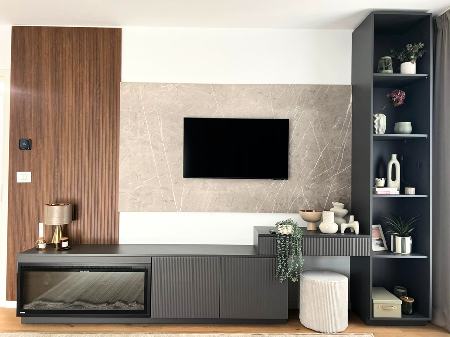 Mobilier pentru living realizat la comandă de NORVINIA