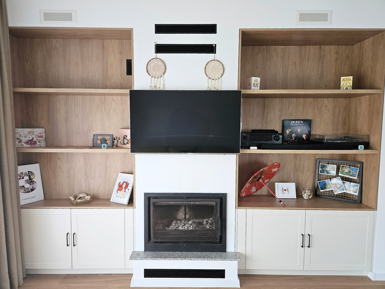 Mobilier pentru living din MDF termoformat realizat la comandă de NORVINIA