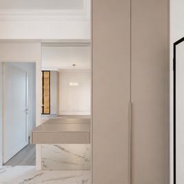 Mobilier pentru hol cu oglindă realizat la comandă de NORVINIA din MDF termoformat