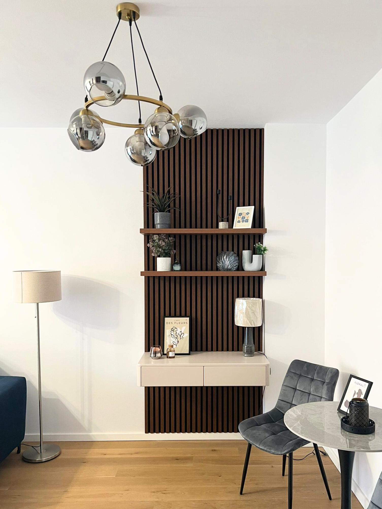 Mobilier pentru living din MDF termoformat realizat la comandă de NORVINIA