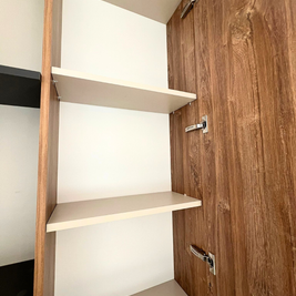 Mobilier pentru living realizat la comandă de NORVINIA