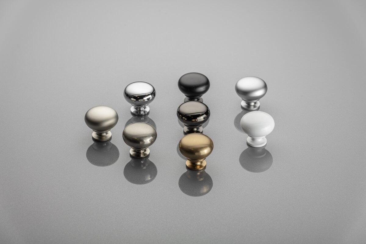 Buton mobilă BERGAMO 32x30 mm, champagne
