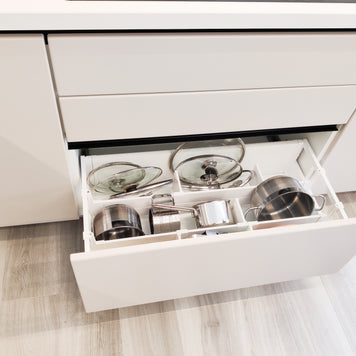 Mobilă de bucătărie fabricată la comandă de Norvinia cu blat din cuarț compozit, mobilier din MDF termoformat