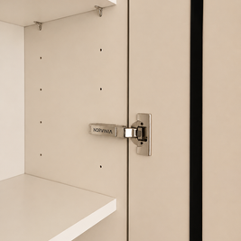 Mobilier pentru living din MDF termoformat cu vitrină și zonă de depozitare realizat la comandă de NORVINIA