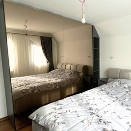 Mobilier la comandă pentru dormitor, din MDF termoformat - comodă, dressing, noptiere