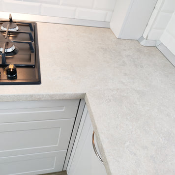 Mobilă de bucătărie NORVINIA cu blat termorezistent și fronturi din MDF termoformat