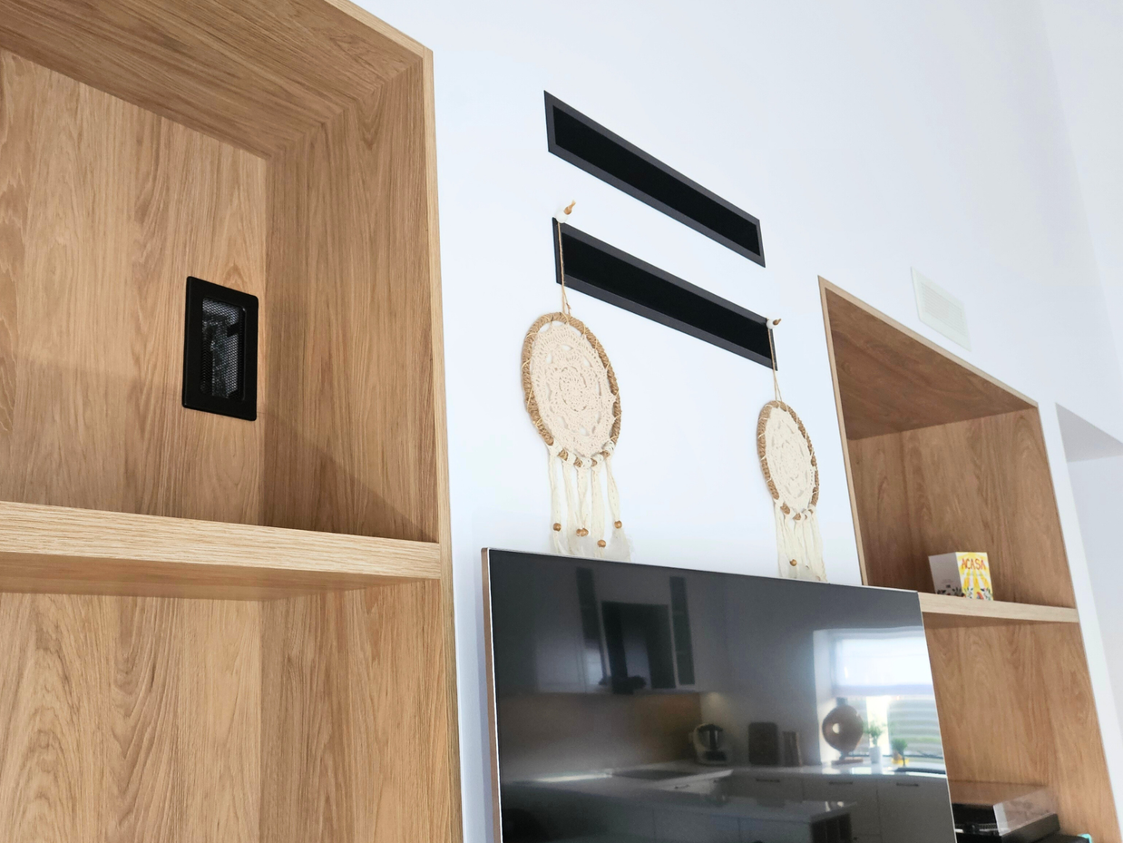 Mobilier pentru living din MDF termoformat realizat la comandă de NORVINIA