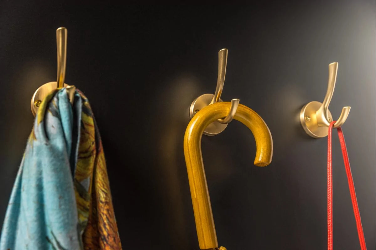 Agățătoare cuier RHINO 105x59 mm, gold