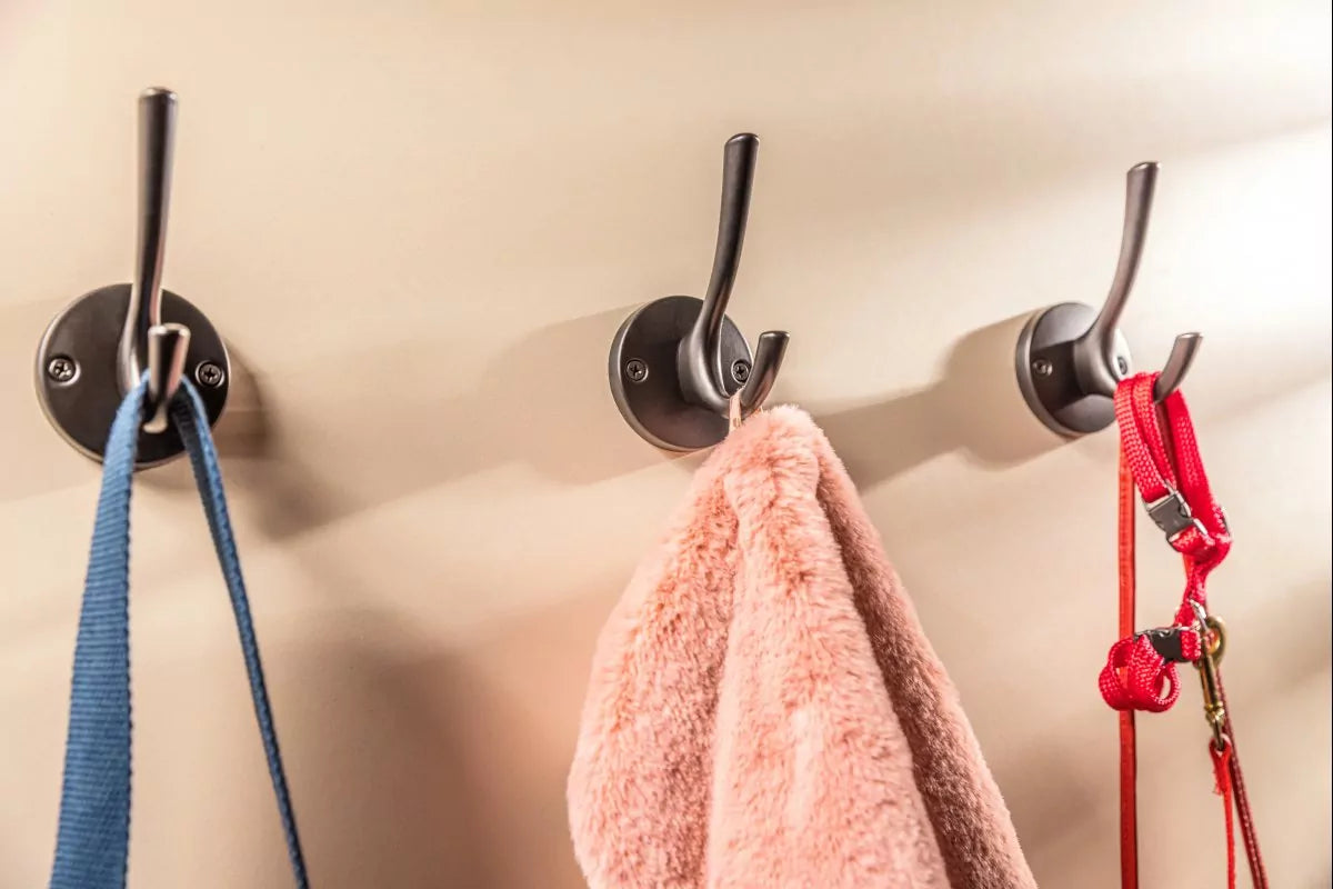 Agățătoare cuier RHINO 105x59 mm, negru mat