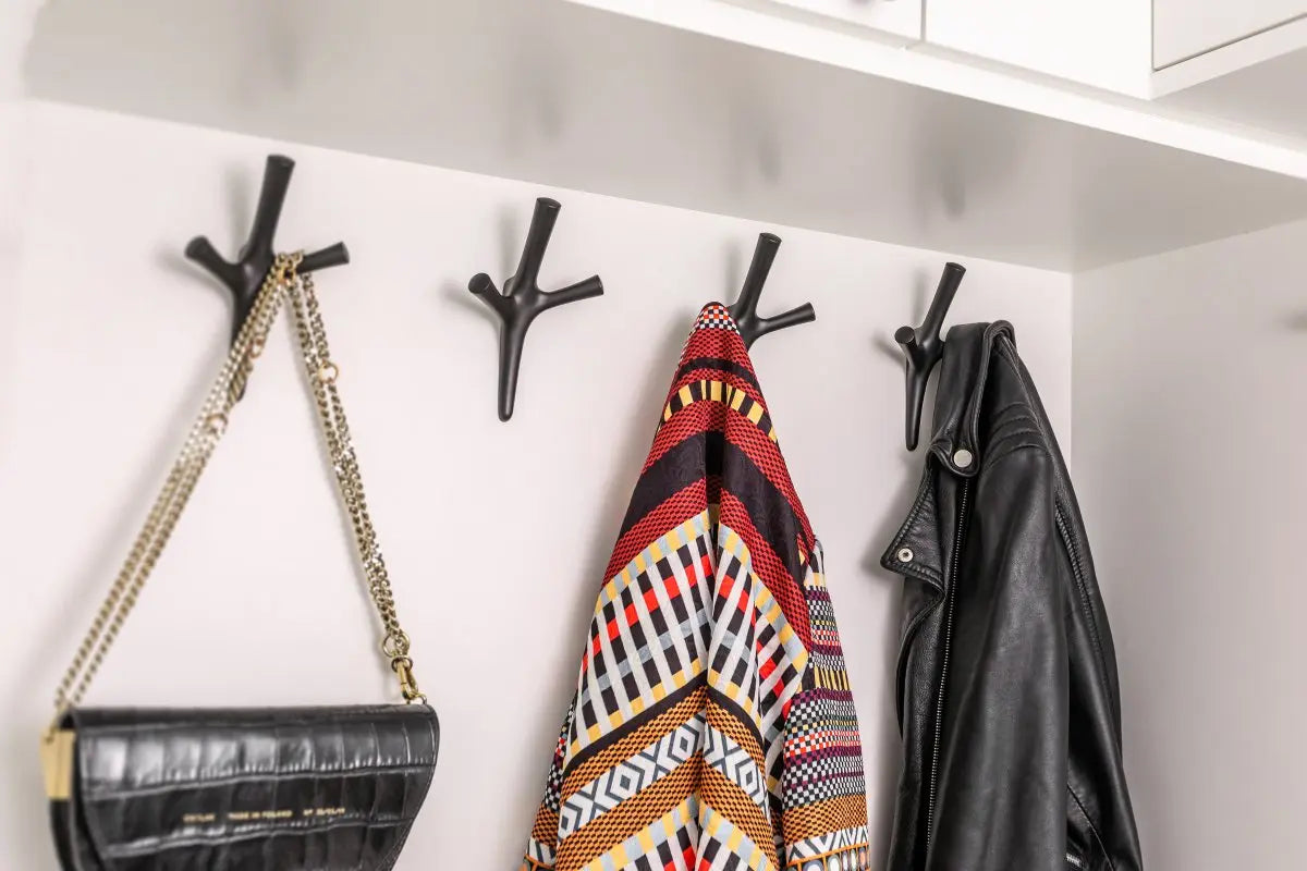 Agățătoare cuier WALENCIA 107x164 mm, negru mat