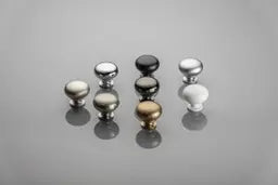 Buton mobilă BERGAMO 32x30 mm, crom