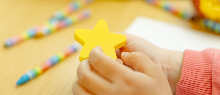 Buton mobilă copii STAR 50x48 mm, galben