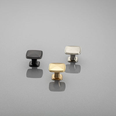 Buton mobilă POINT 30x24 mm, brushed gold