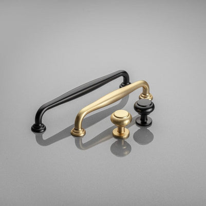 Buton mobilă STILO 33x31 mm, brushed gold