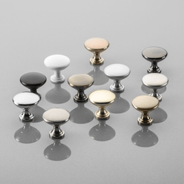 Buton mobilă TERNI 30x29 mm, alamă