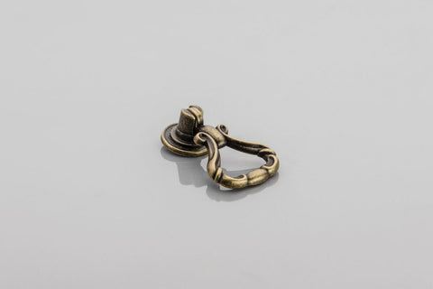 Buton mobilă WP1147, 53x33 mm, alamă antichizată