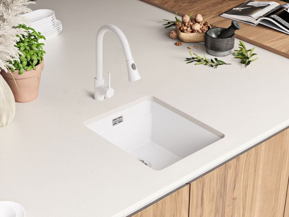 Chiuvetă de bucătărie din granit sub blat cu cuvă XXL și sistem Level – Praga 45 Level (+ scurgător cu rolă GRATUIT)