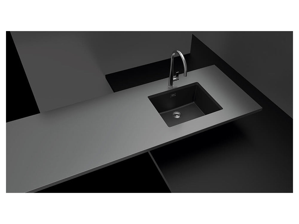 Chiuvetă bucătărie granit compozit Schock Greenwich N-100L Magma 556x456 mm, montaj pe/sub blat, negru metalizat