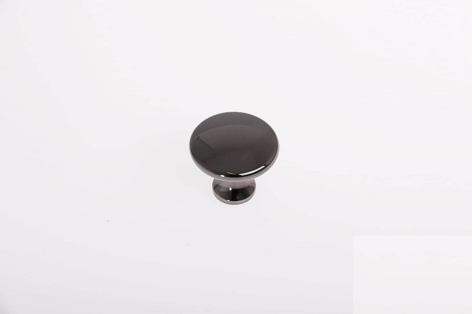 Buton mobilă UDINE 29x25 mm, negru lucios