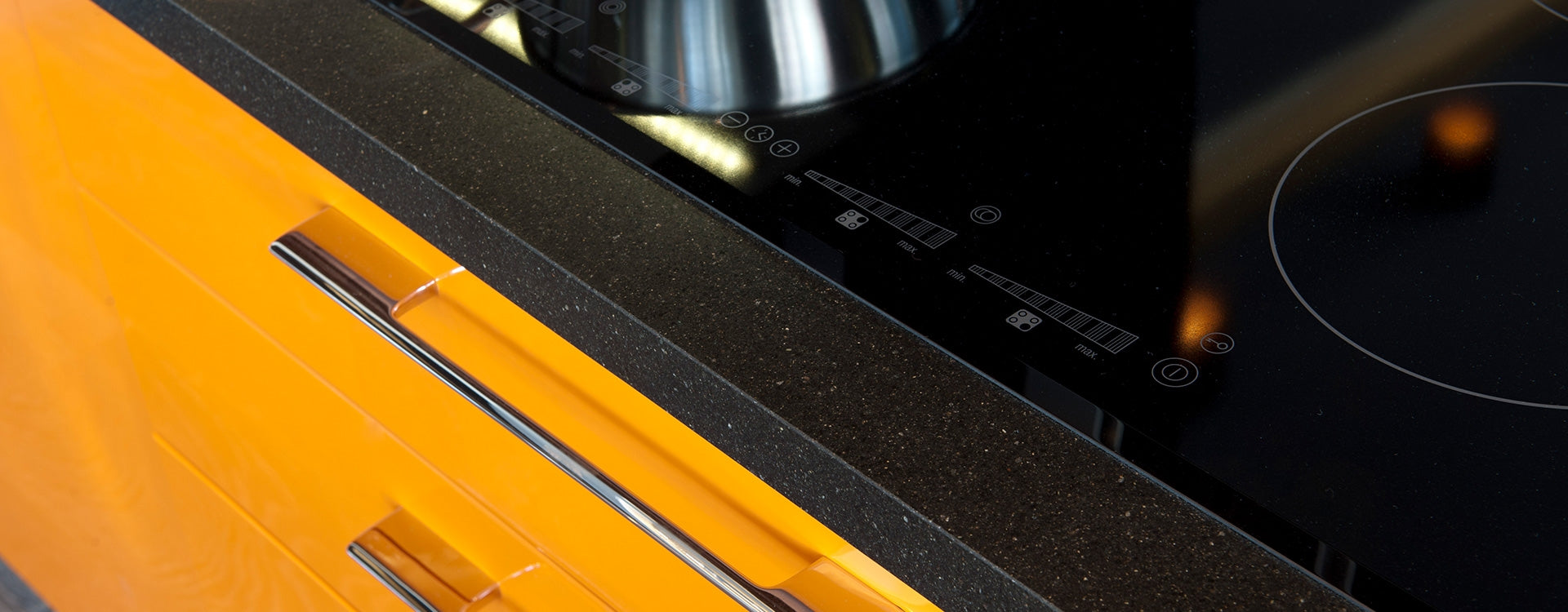8765 Volcano Black
